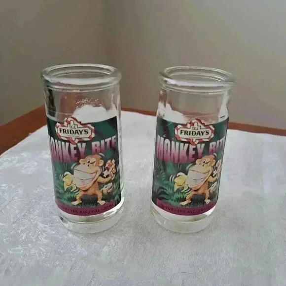 𝅺SHOT GLASS T G I FRIDAYS MONKEY BITE COLLECTABLE $10 Each - Picture 5 of 5